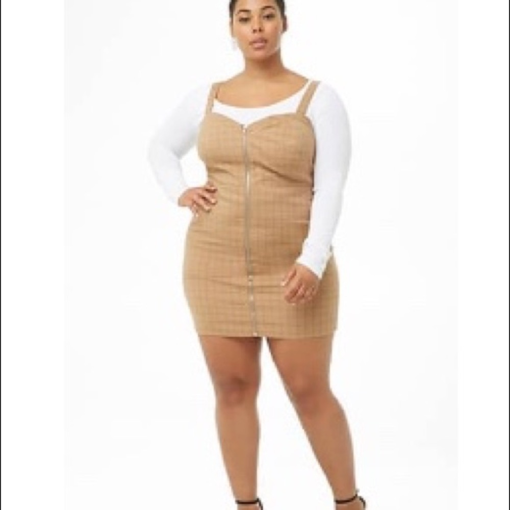 Pinafore dress